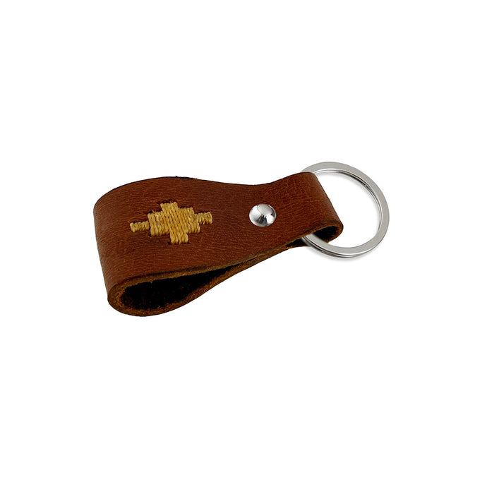 Llavero cuero tejido doble Café tejido beige