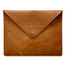 Cargar imagen en el visor de la galería, Porta Laptop sobre cuero miel
